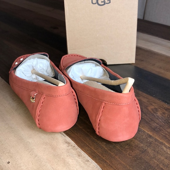 UGG CALLEN LOAFERS - Picture 10 of 10